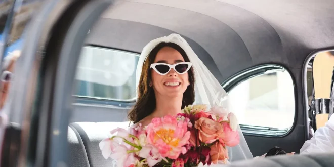 Wedding Transportation Tips: Why a Limousine Is a Must